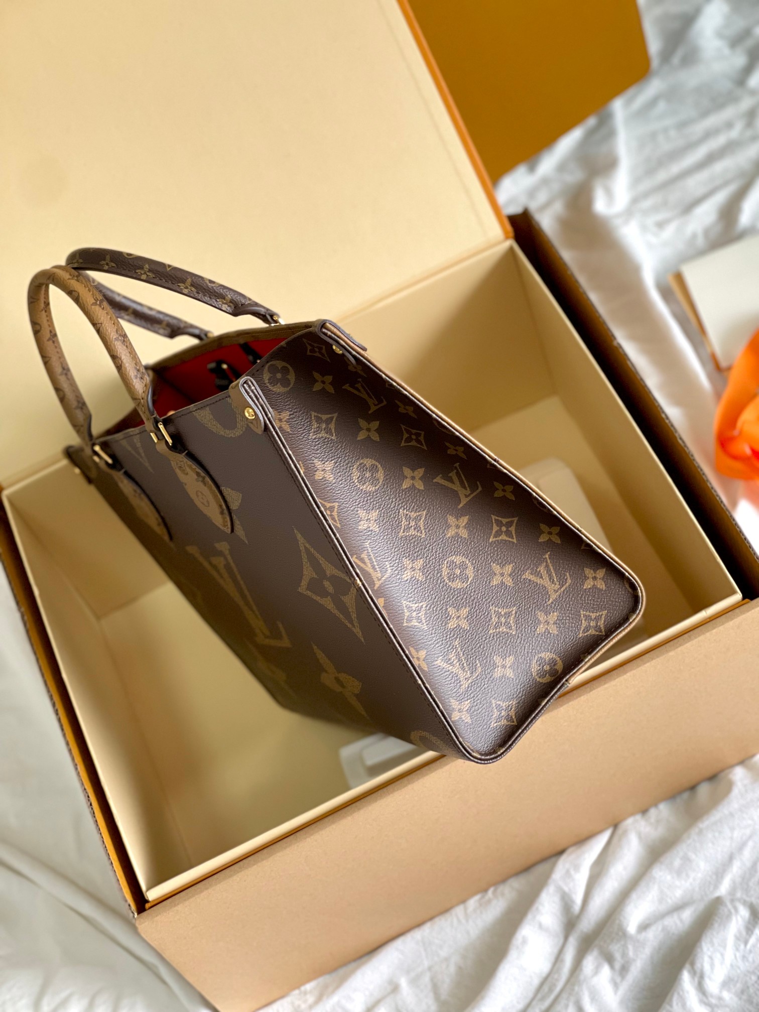 LV Shopping Bags